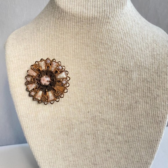 Vintage Round Brooch Copper Glitter Marbled White Stones Pinwheel Design - Picture 2 of 9